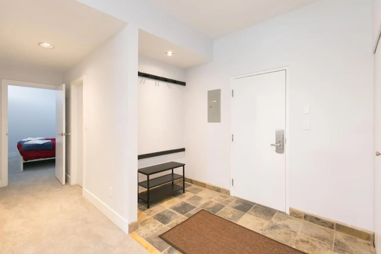 Apartment Tantalus Penthouse Mountain And Village Views Whistler Canada